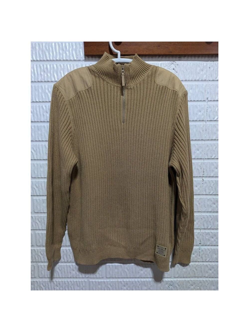 Eddie Bauer Men's Tan Long-Sleeve Ribbed Knit Teflon Treated Half-Zip Sweater Si